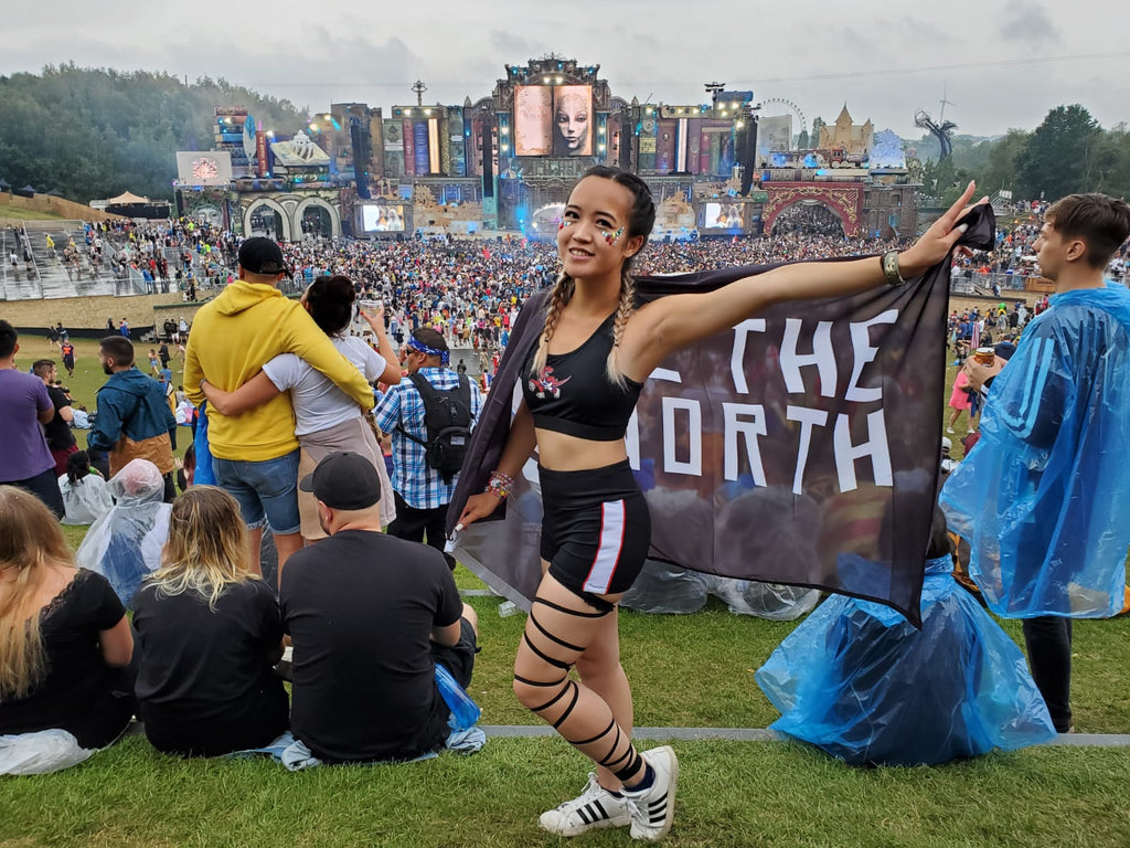Ultimate Guide To Tomorrowland – Rave Bae Couture